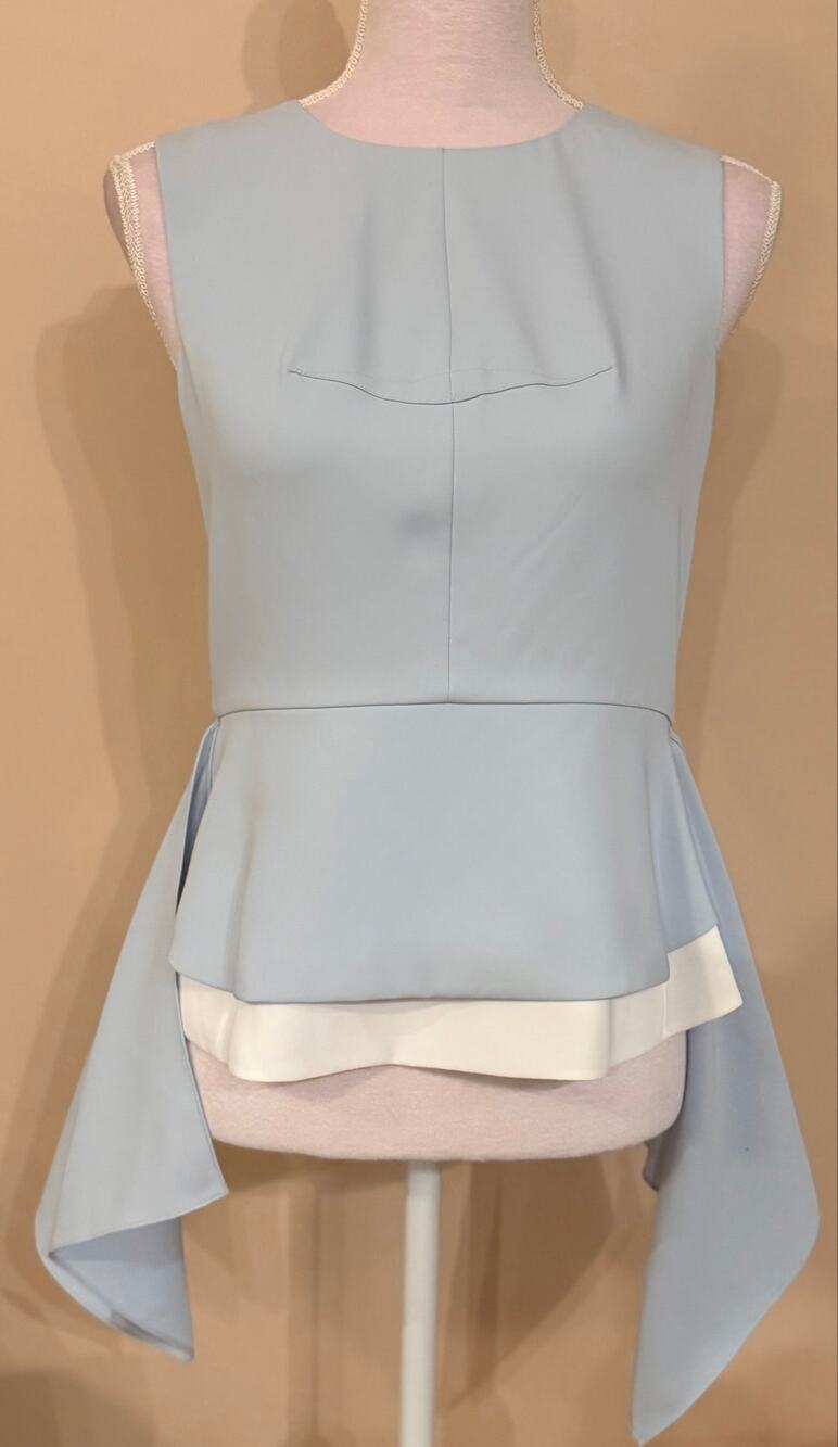 BCBGMaxAzria Light Blue White Peplum Top Sleeveless Architectural Hem Size S